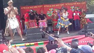 BENNY MAYENGANI,JULIUS MALEMA N FLOYD DANCING TO