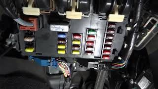 Ford Freestyle: Power Windows not working, Radio not Working, inoperative interior Lights...