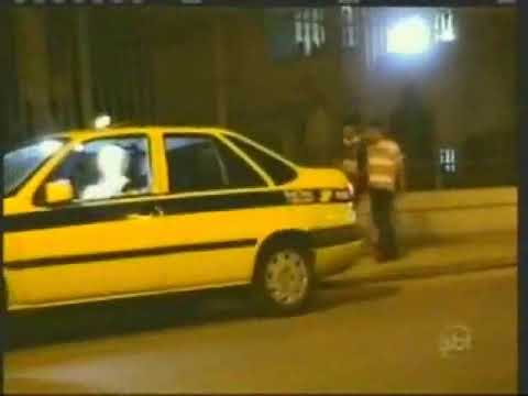 Caveira no Táxi -  Pegadinha com Gibe -  Programa Sílvio Santos