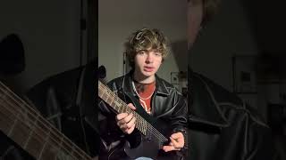 I’m a fake guitarist…?