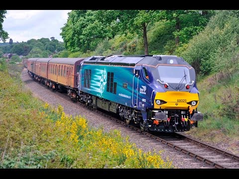 DRS CLASS 68 68025 SUPERB IN ACTION DURING THE SEVERN VALLEY RAILWAY DIESEL GALA 2016