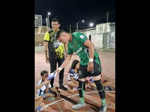 TINAJA & COSDECOL en la Escuela FÚTBOL TECH en La Parada (Villa del Rosario-Norte de Santander) ⚽🇨🇴🙌