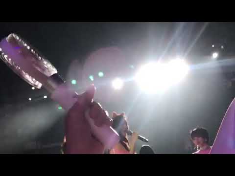 180520 (TWICE) TWICELAND 2ND  FANTASY PARK NAYEON AND MINA FANCAM!! 😲