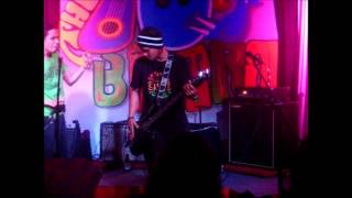 18th Issue - Same Side