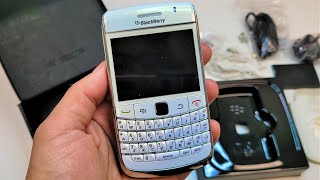 2009 Blackberry Bold 9700 White Unboxing Review - For Sale Video