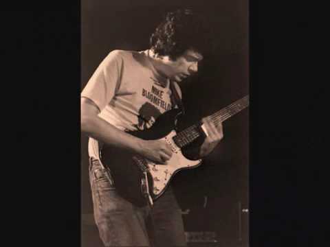 Mike Bloomfield " WDIA "