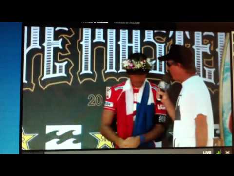 Podium de Jérémy Flores à Pipeline Hawaii 2010