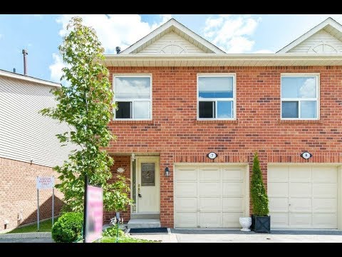 End Unit Condo Townhouse 3BR4WR in Oakville for Sale!