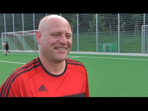 Ten Times mit Kai-Uwe Hartmann (FTSV Altenwerder Alte Herren) | ELBKICK.TV