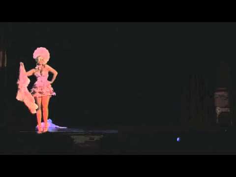 Miss Burlesque Western Australia 2012 Vivian Veil Unique