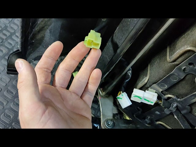 СаньЕнг Актион Нью Не Работает Подогрев Сидений