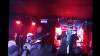 Slaughter and the Dogs - The Bitch