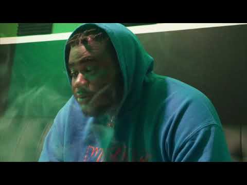 Fyndee Boyy- Blicks (Feat.PackBlue) Prod.By Lilricooo