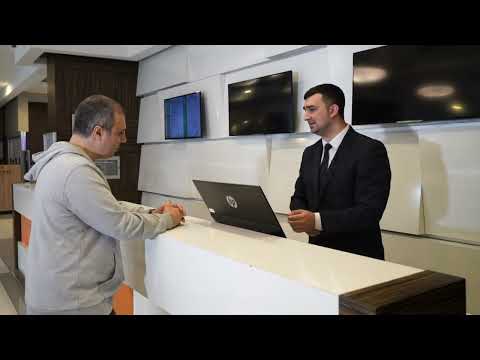 Hotelde Misafir Nasıl Karşılanmalı? Uygulamalı Resepsiyonist Eğitimi