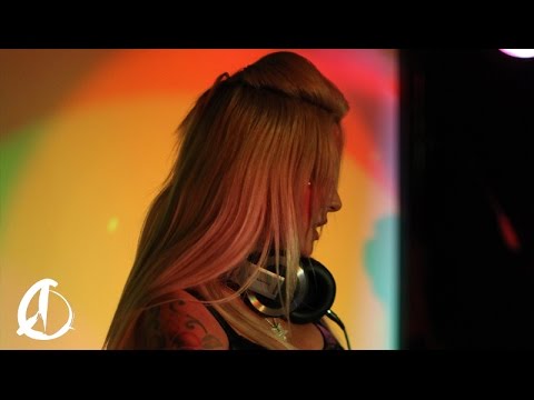 DJ Dalysovich - Mirage ft. Shenkar & Helly Mae Hellfire (Official Music Video)