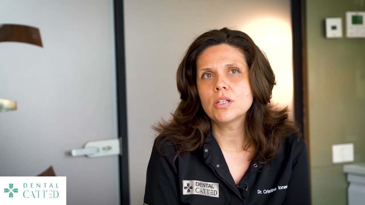 Cum Se Igienizează Gura Unui Copil Fără Dinți? | Dr. Cristina Ionescu (4/11)