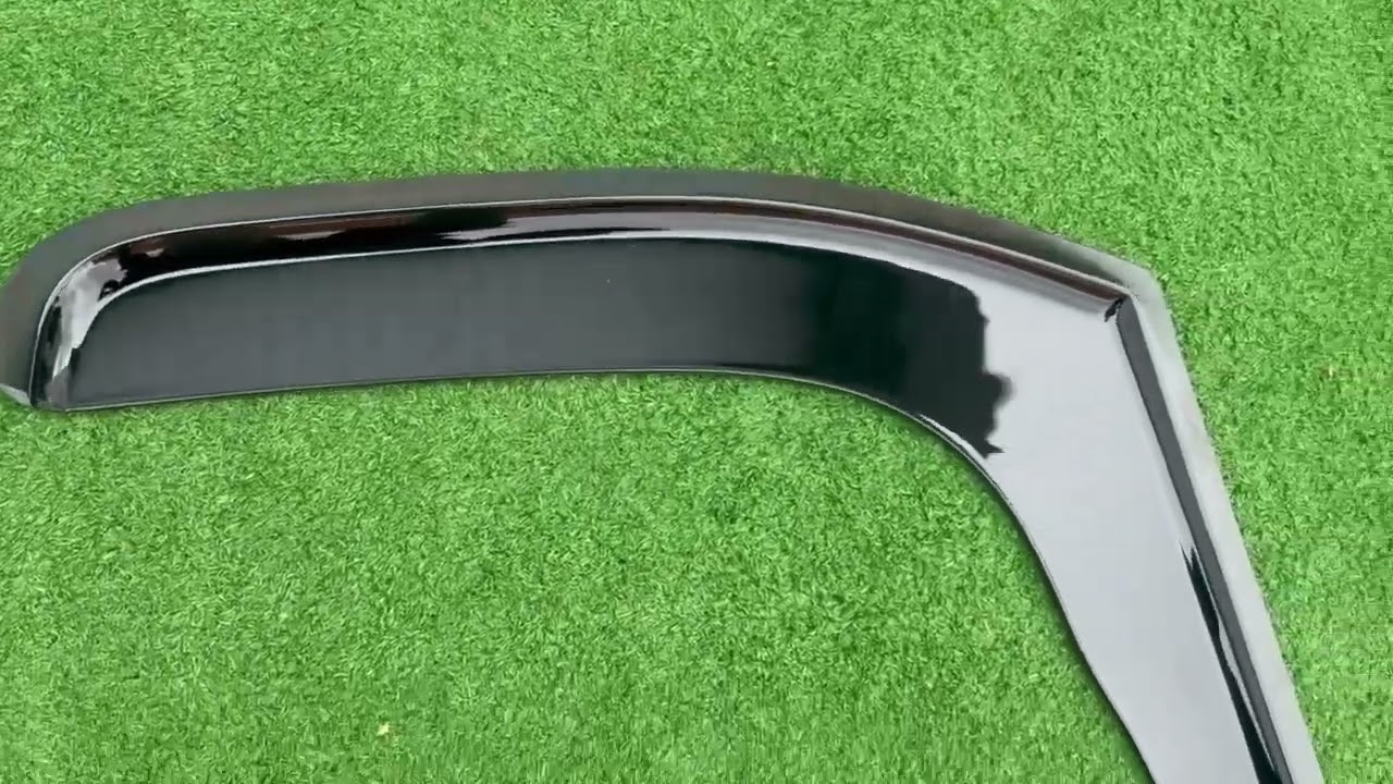 Вітровики вставні (2 шт, Niken Luxury) Video 1