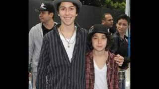 I Don`t Want to Go to School By the Naked Brothers Band