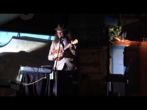 Super tall Paul "major Tom" at Coachella 2016