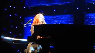 Tori Amos - 16 Shades of Blue (Live, NYC)