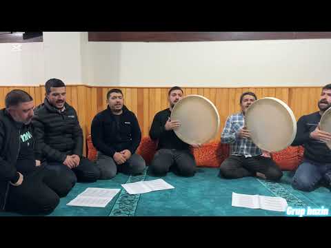 Grup hazin BİR İSMİ MUSTAFA BİR İSMİ AHMET İLAHİ