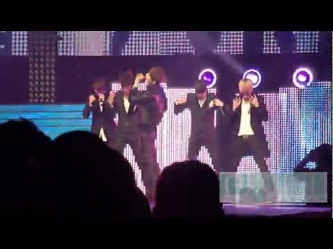 [FANCAM] 111126 BEAST - Shock KPOPMASTERS
