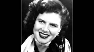Patsy Cline Why Can't He Be You Sings