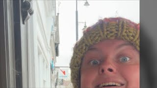 ENGLISH STREET MUSICIAN SINGS YOUR SONGS! #ad
