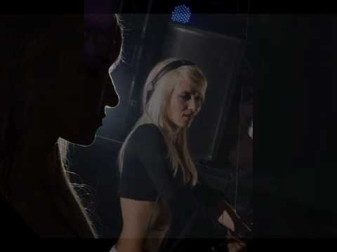 Claudia Cazacu feat. Audrey Gallagher - Freefalling (Original Mix)