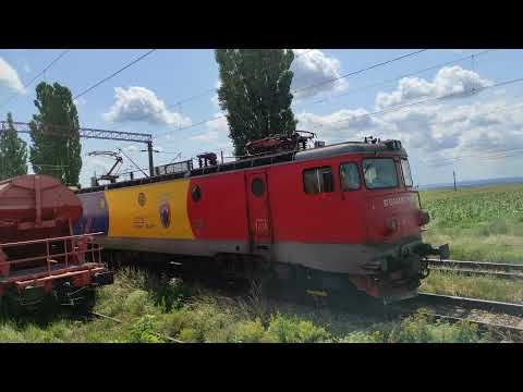 Tren R5423 Bacau - Suceava Nord pleaca din Sabaoani cu 41-0431-7 si 41-0717-9 - 23.07.2021