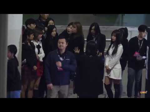 171022 BOF Apink (에이핑크) 레드카펫 대기 4K 직캠