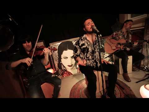 Miguel Tena; Victor Guadiana, Carlos Nebot - Con dinero y sin dinero