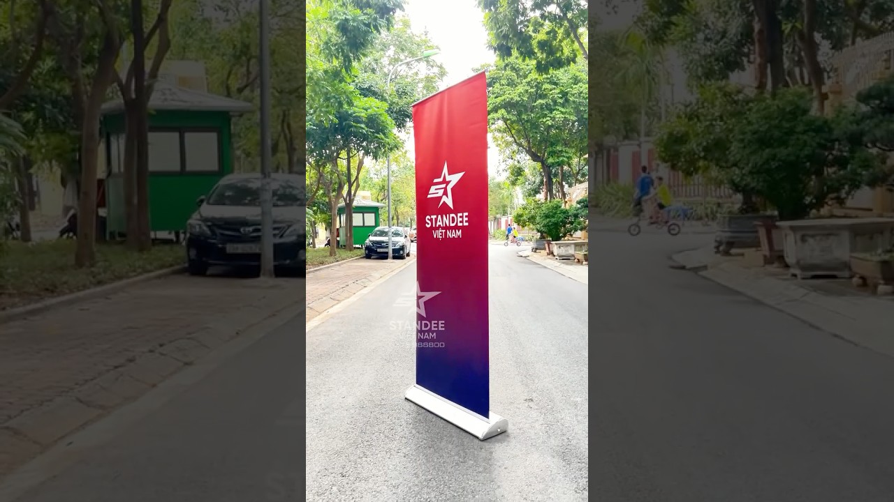 Standee cuộn