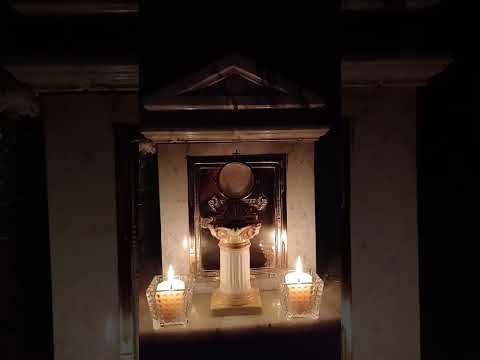 Adoracion Al Santisimo Sagramento del Altar con el Padre Fabian Esteban Oliva. 12/09/26