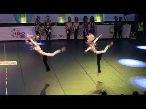 Selina Jappee & Julie Sofie Wichmann - Disco EC 2018