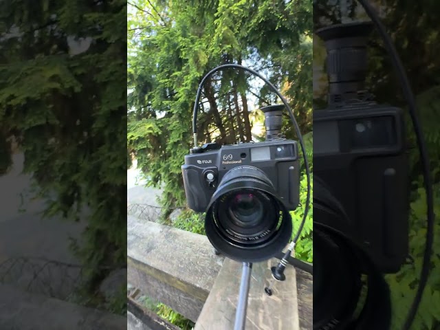 Vídeo relacionado con 135 Placa adaptadora 120 para Fujifilm 690 Cámara 135 Película