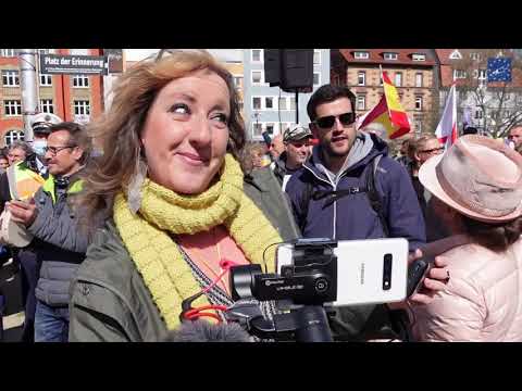 DE: Stuttgart 03.04.2021 - Alex Olivari "Deutschland, zeig Dein Gesicht" (Bildmaterial #honkforhope)