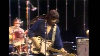Waylon Jennings - Rock Concert - Slow Rollin' Low