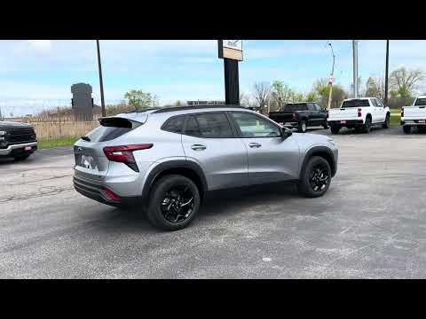 2026 Chevrolet Trax FWD 4dr LT in Gray for sale at Lally Chevrolet Ltd. in Tilbury, ON