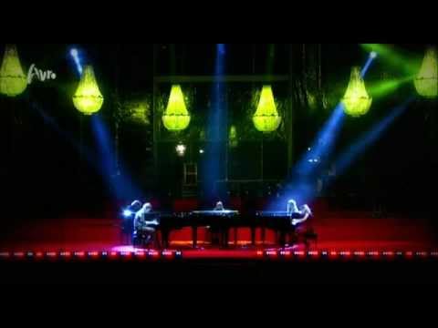 The 5 Browns play Mozart's Rondo Alla Turca (arr. by Greg Anderson)