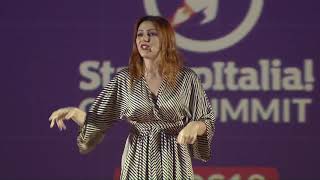 Hedy Lamarr raccontata in 10 minuti da Gabriella Greison sul palco del Palazzo del Ghiaccio 17/12/18