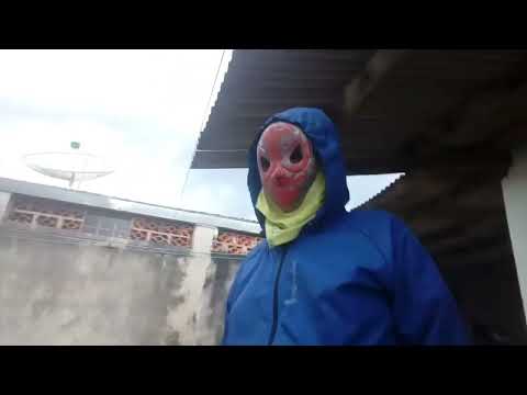 O FACE DEIXOU A MASCARA CAIR O ROSTO DELE APARECEU