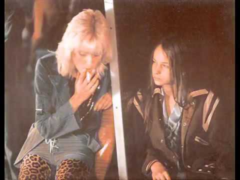 Hansi Lang  - Keine Angst / FlatEarthRadio by Raftaman44 / Österreich