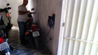 preview picture of video 'Honda 7 Galo rasgando em Ipiau - BA'