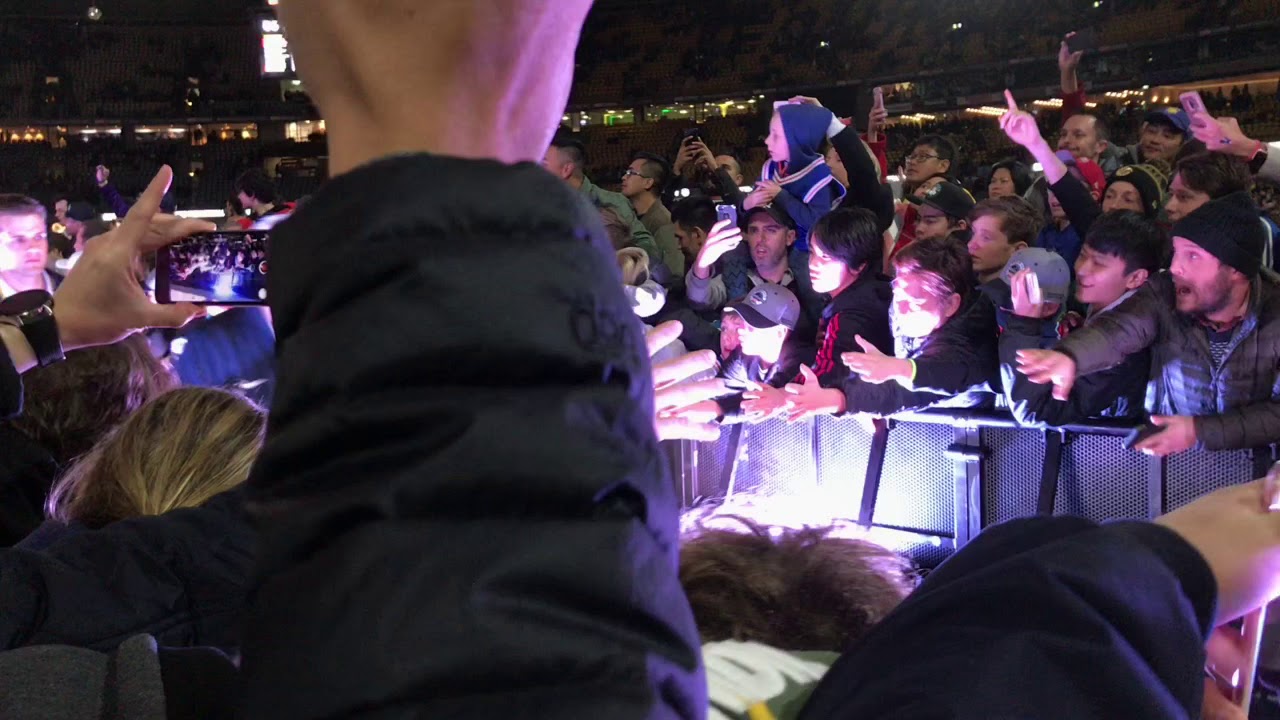 【あの有名選手のサインも！】オーストラリアでアメリカ代表に迫ってみた！