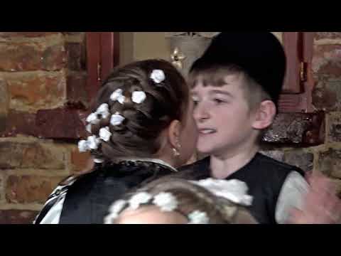 Grupul  Vocal  Folcloric Dorulet - Batuta