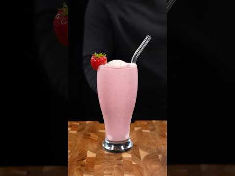 𝗧𝗛𝗘 𝗨𝗟𝗧𝗜𝗠𝗔𝗧𝗘 𝗦𝗧𝗥𝗔𝗪𝗕𝗘𝗥𝗥𝗬 𝗠𝗜𝗟𝗞𝗦𝗛𝗔𝗞𝗘 #shorts