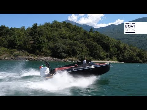 [ENG] CRANCHI E26 RIDER - Motor Boat Review - The Boat Show