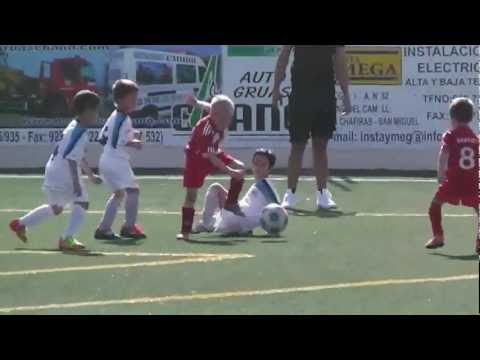 Kenzie - Iniciacion Ibarra A 1 - 2 Atletico Chenet - January 2012