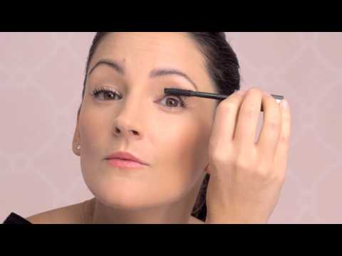 Benefit They´re Real! Magnet Blakstienų tušas Mini blakstienų tušas, atspalvis: Juodas, 4,5 ml video